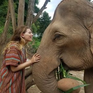 Meet your Posher, Fiorella